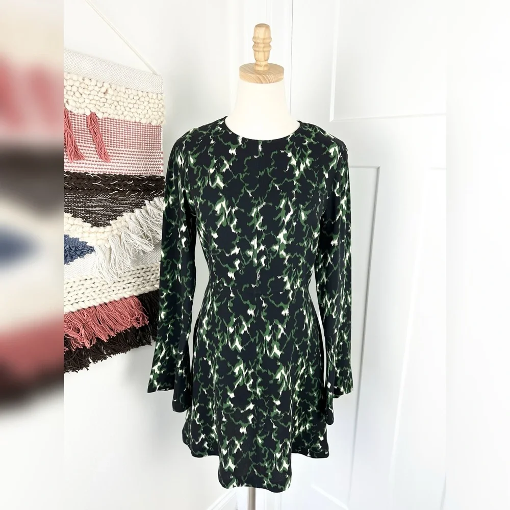 A.L.C. Elegant Black and Green Patterned Dress - Picture 2 of 13